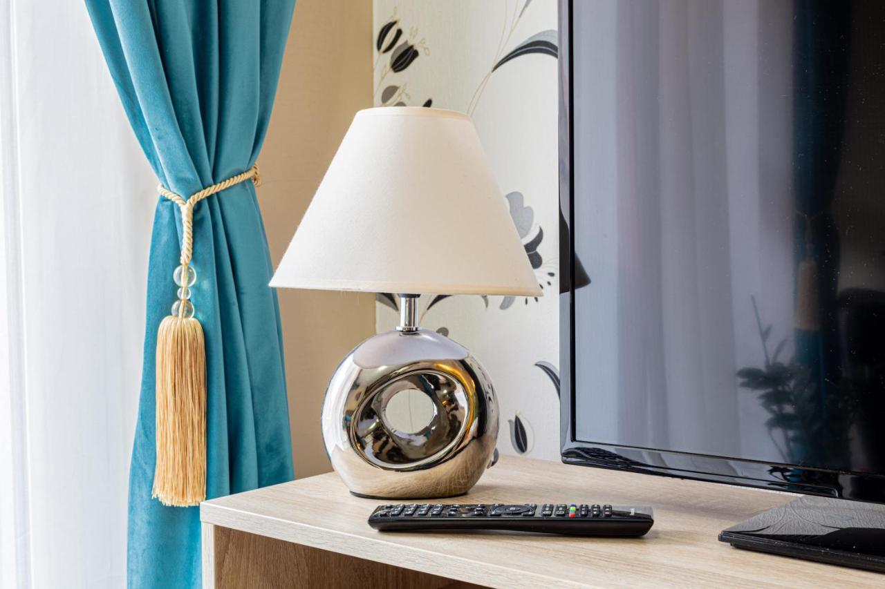 Ari Blue Apartment Ared In Kaufland Complex Arad Ngoại thất bức ảnh
